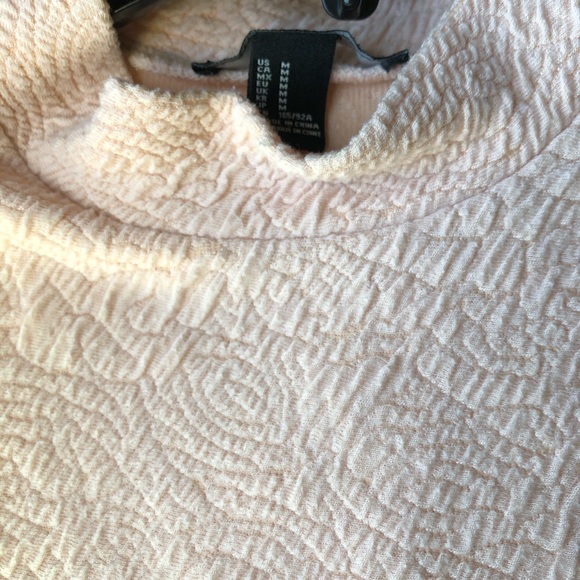 top - Picture 3 of 3